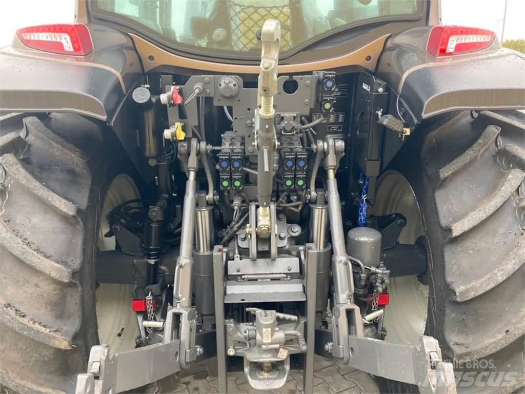 Valtra G115V Tratores Agrícolas usados