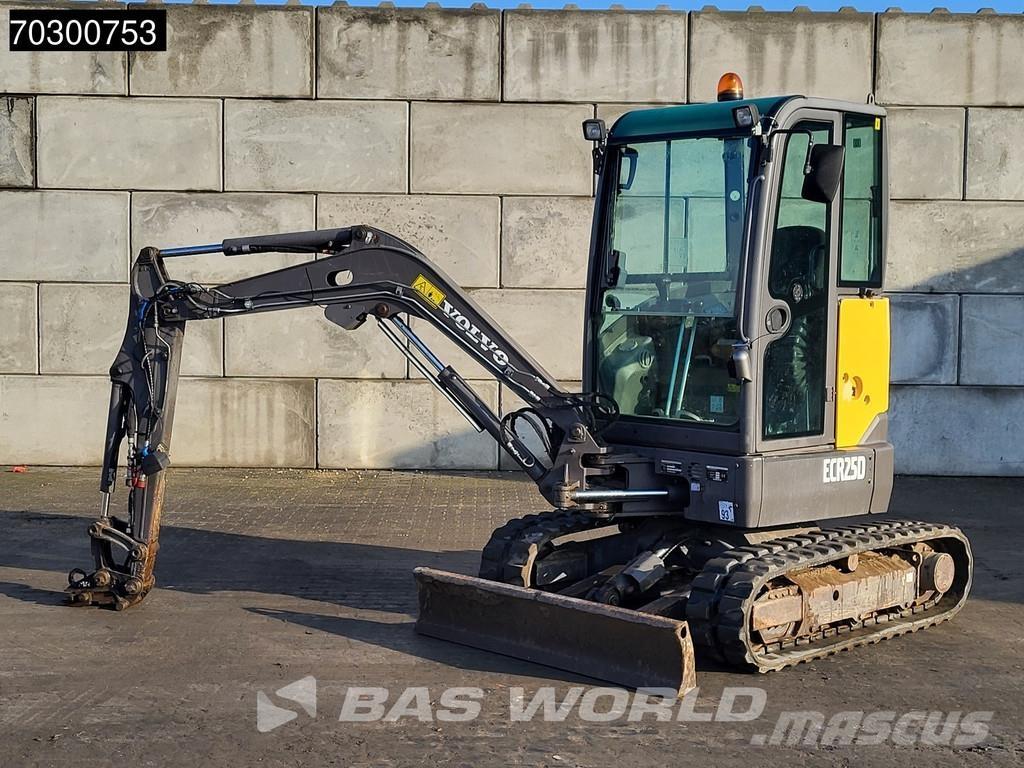 Volvo ECR25 D Mini Escavadoras <7t