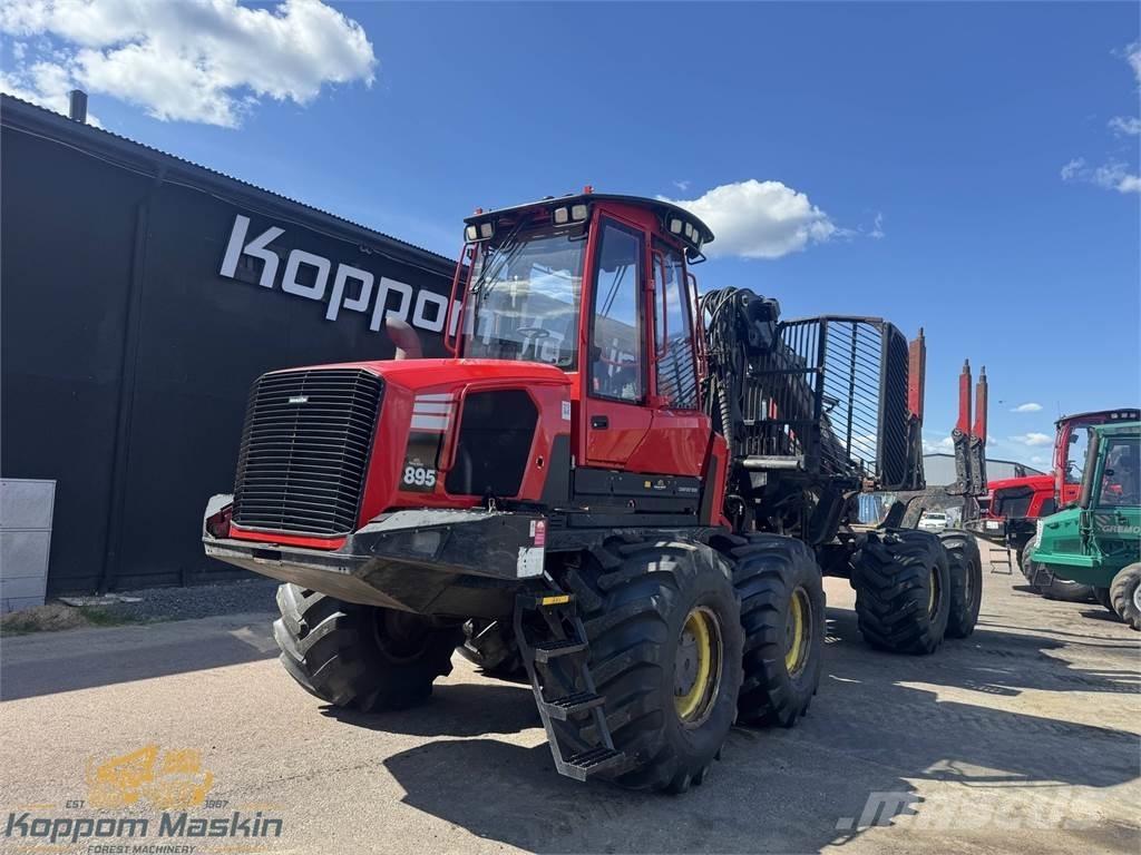Komatsu 895 Forwarders florestais