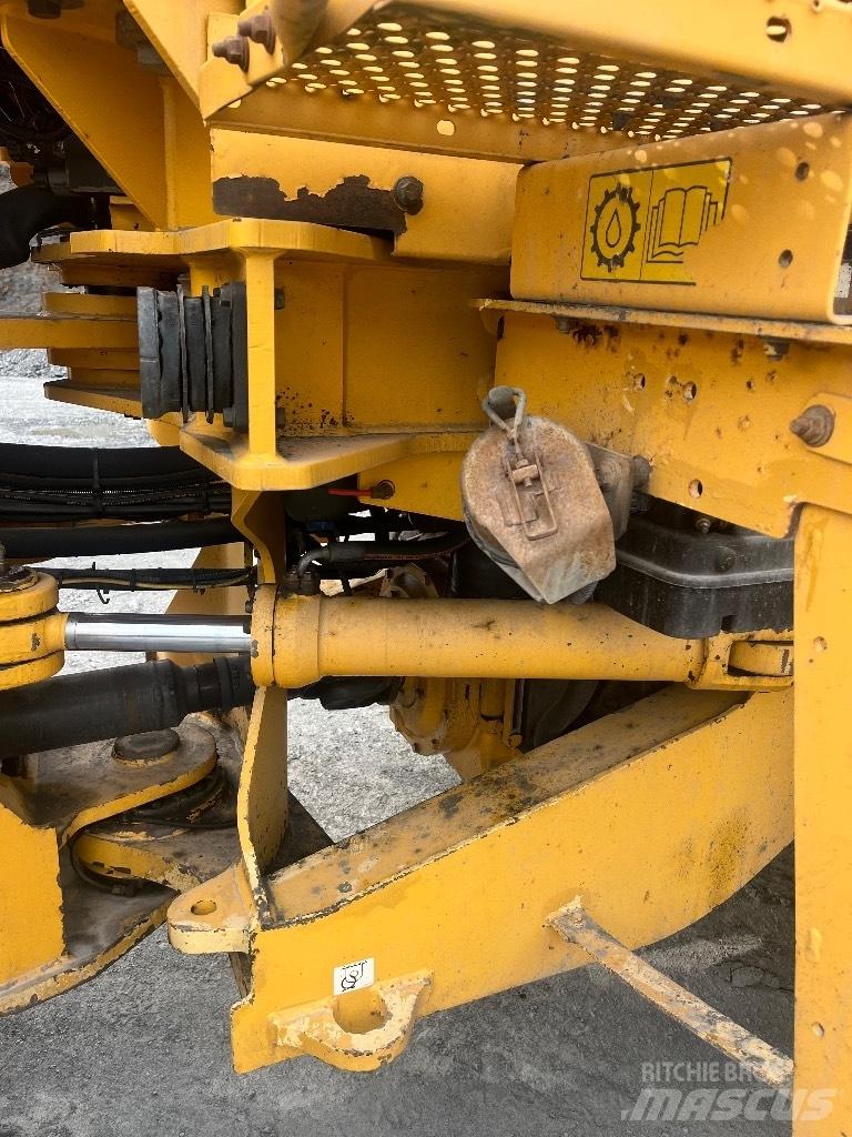 Volvo L 120 F Pás carregadoras de rodas