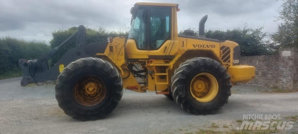 Volvo L 120 F Pás carregadoras de rodas