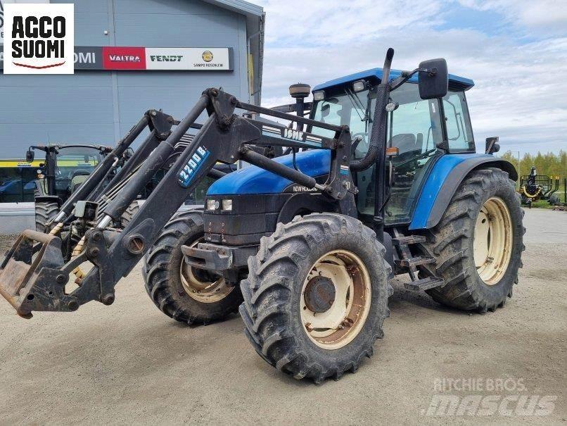 New Holland TS115 Tratores Agrícolas usados