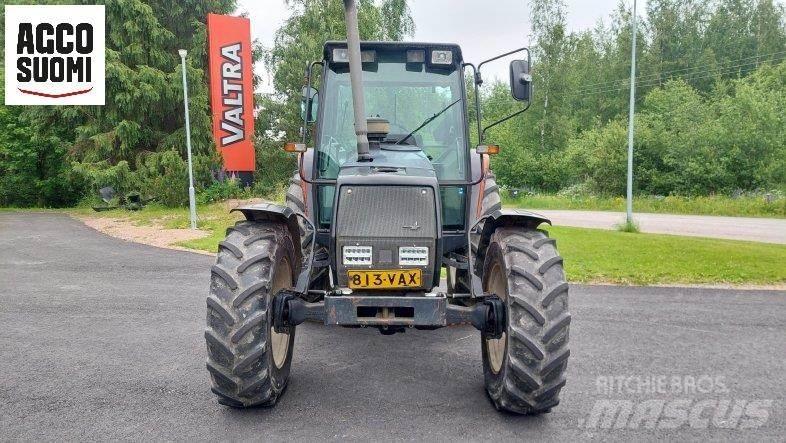 Valmet 6400 Tratores Agrícolas usados