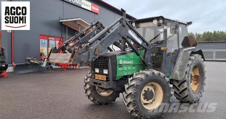 Valmet 805 GLOZ Tratores Agrícolas usados