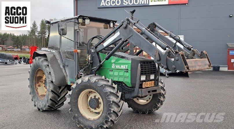 Valmet 805 GLOZ Tratores Agrícolas usados