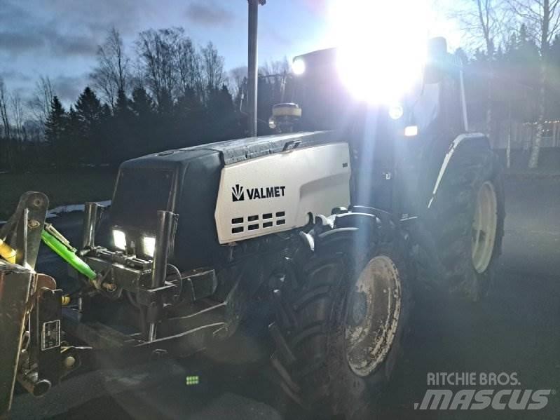Valmet 8100 Tratores Agrícolas usados