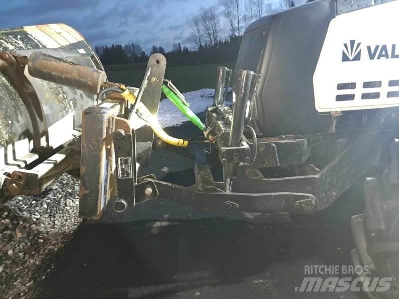 Valmet 8100 Tratores Agrícolas usados
