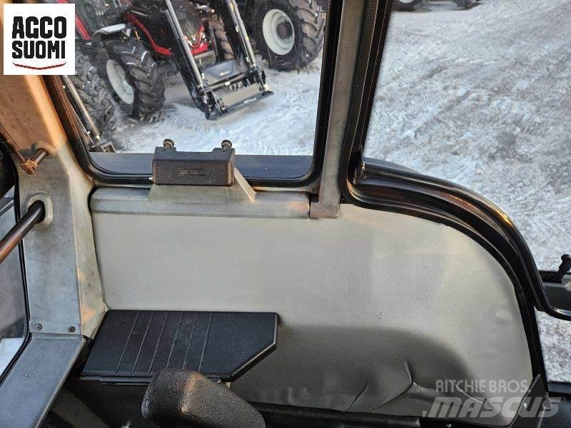 Valmet 8100 Tratores Agrícolas usados