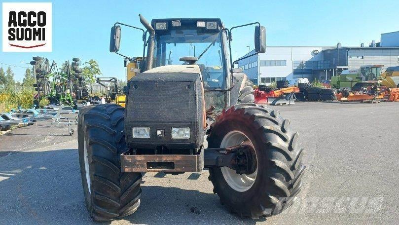 Valmet 8550 MEGA Tratores Agrícolas usados