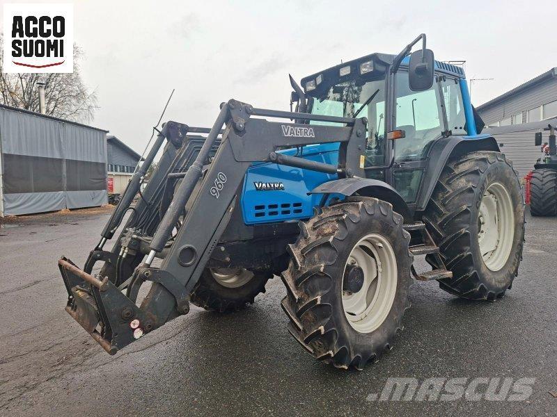 Valtra 6750 HITECH Tratores Agrícolas usados