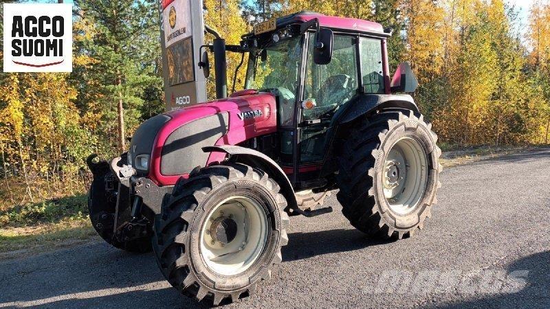 Valtra A92 Tratores Agrícolas usados
