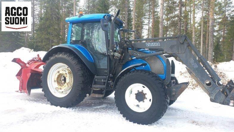 Valtra C120 Tratores Agrícolas usados