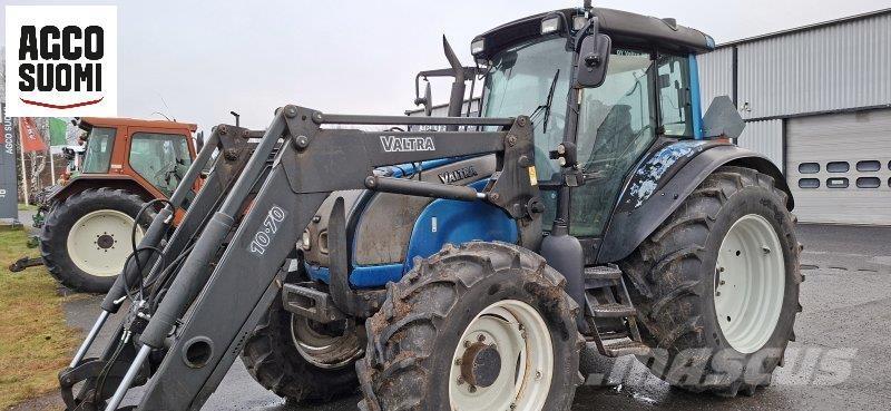 Valtra C130 Tratores Agrícolas usados