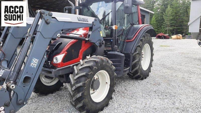 Valtra N103 H3 Tratores Agrícolas usados