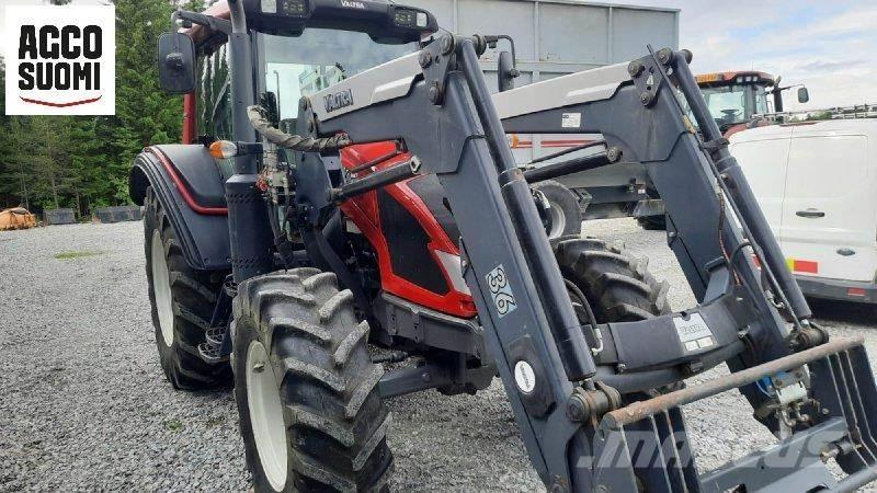 Valtra N103 H3 Tratores Agrícolas usados