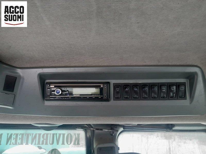 Valtra N141 H Tratores Agrícolas usados