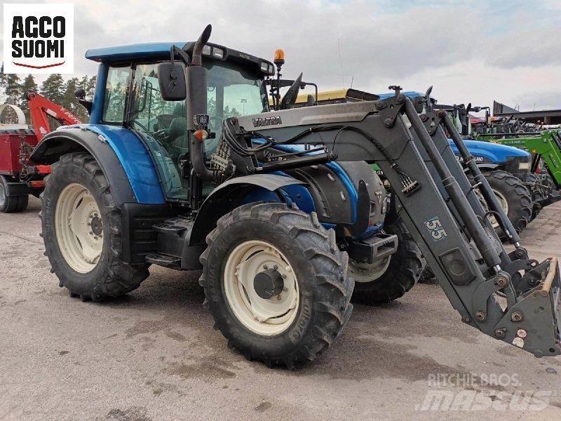 Valtra N142 D +EK Tratores Agrícolas usados