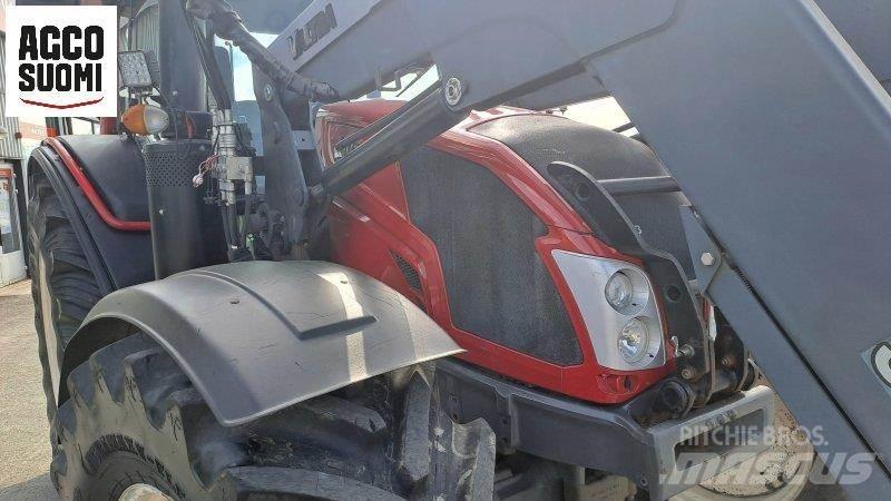 Valtra N143 HT Tratores Agrícolas usados