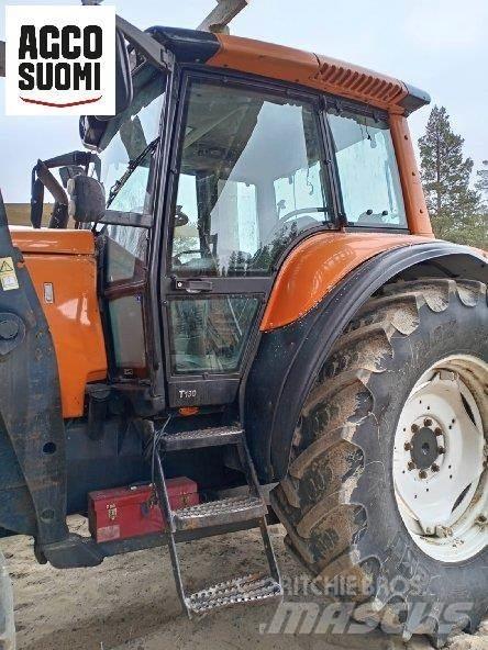 Valtra T130 CH Tratores Agrícolas usados