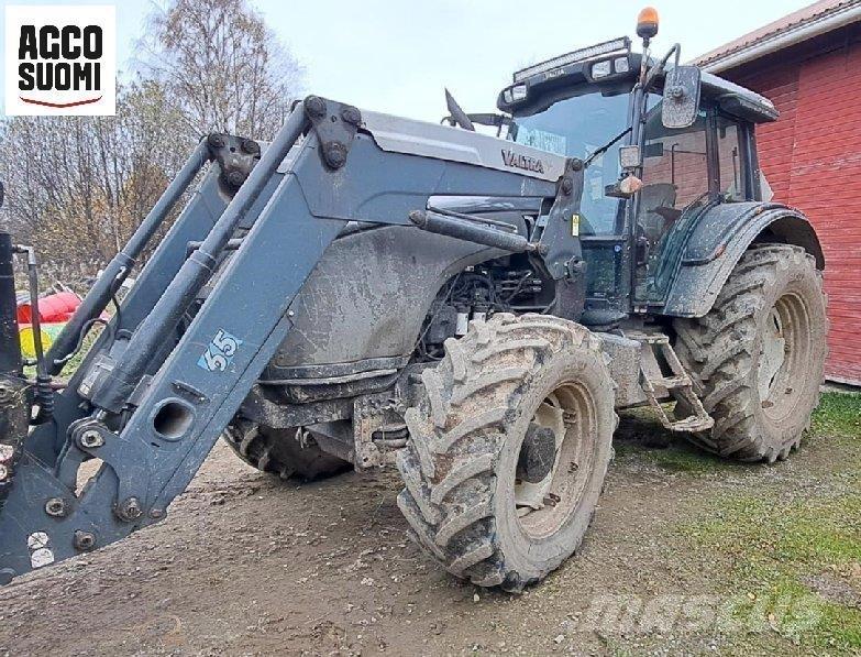 Valtra T151 EH Tratores Agrícolas usados