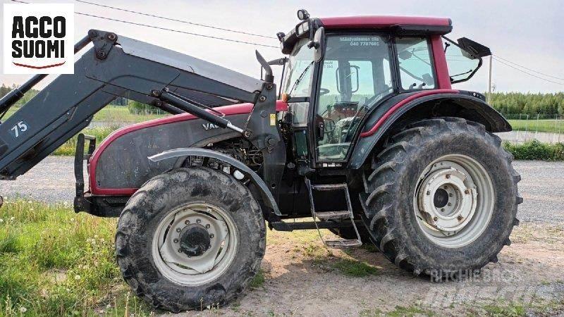 Valtra T151 H Tratores Agrícolas usados