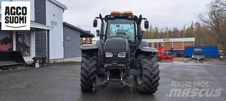 Valtra T170 Tratores Agrícolas usados
