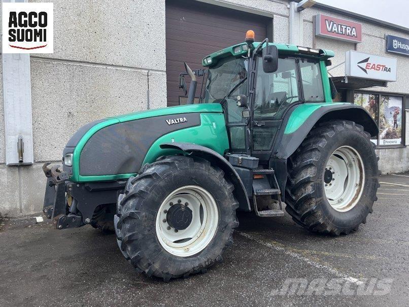Valtra T170 HITECH Tratores Agrícolas usados