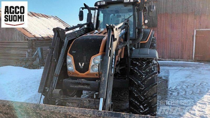 Valtra T173 H Tratores Agrícolas usados