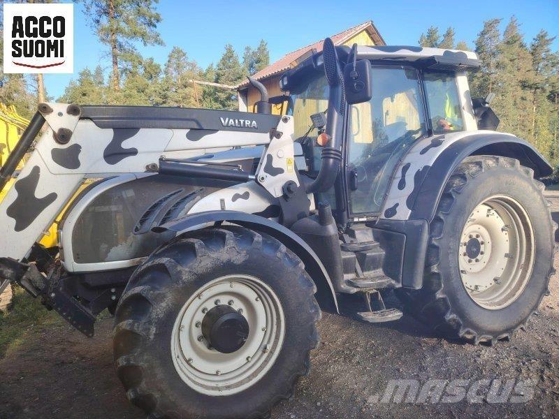 Valtra T202D Tratores Agrícolas usados