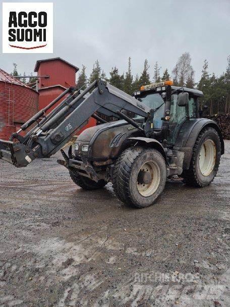 Valtra T202D +EK Tratores Agrícolas usados