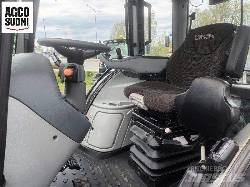 Valtra T213 VERSU Tratores Agrícolas usados