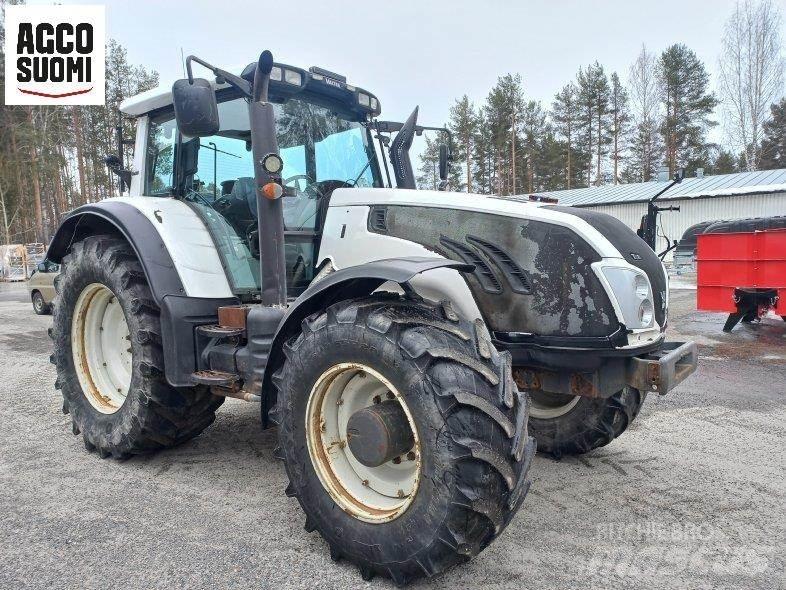 Valtra T213 VERSU Tratores Agrícolas usados