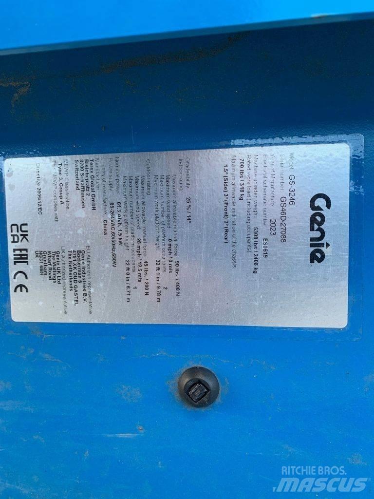 Genie GS-3246 Elevadores de tesoura