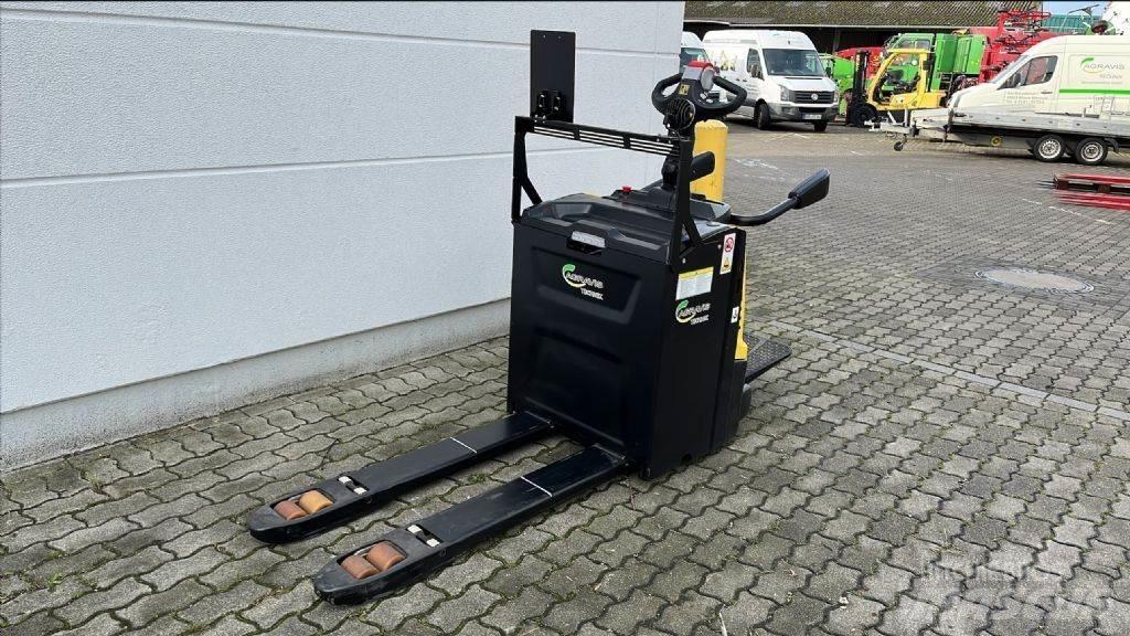 Hyster P 2.0 S Porta palettes