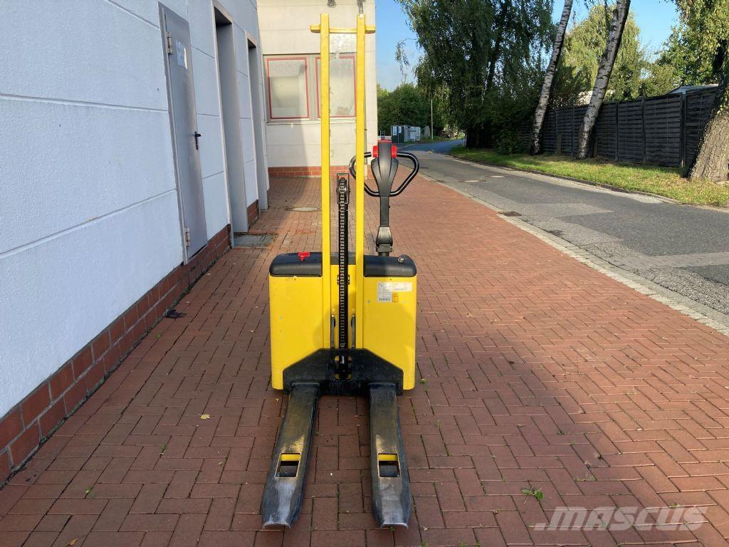 Hyster SC 1.0 Empilhador para operador externo