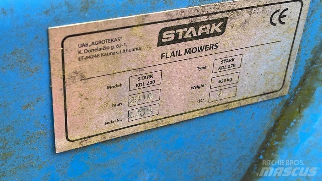 Stark 220 Gadanheiras e cortadores de folhas para pastos