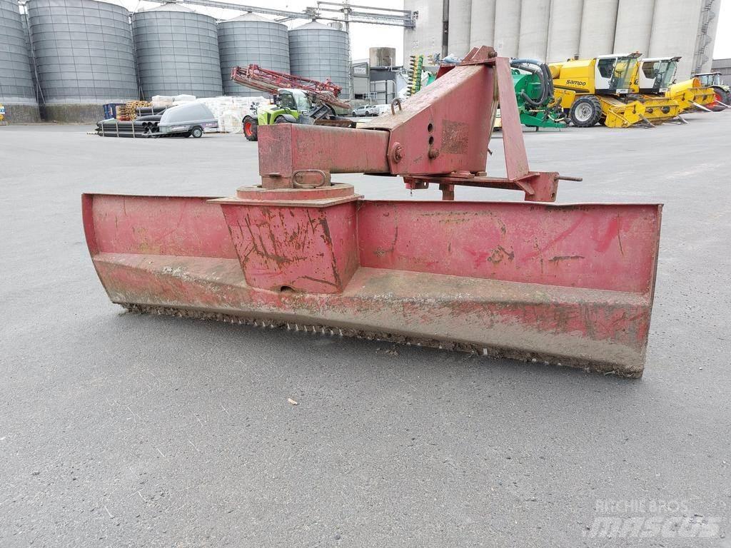 VM 250 Niveladoras de arraste