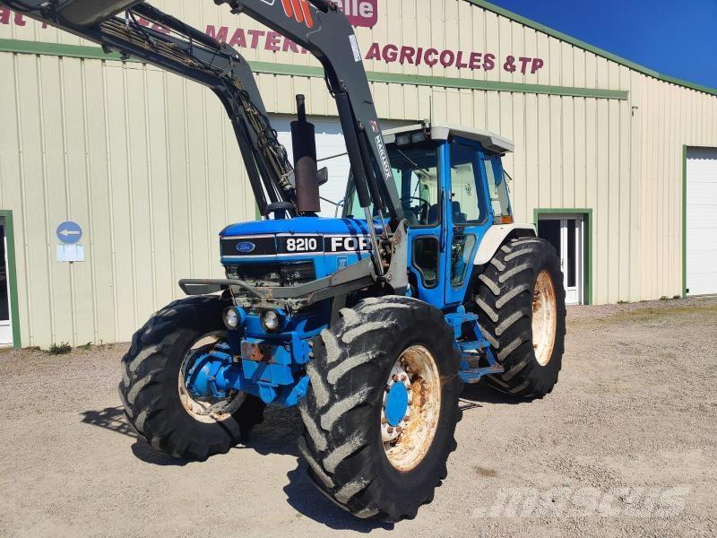 Ford 8210 Tratores Agrícolas usados