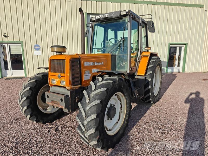 Renault 106-54 Tratores Agrícolas usados
