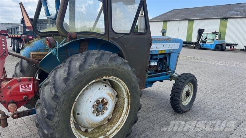 Ford 3000 Tratores Agrícolas usados