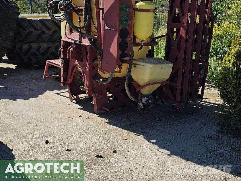  1000 λίτρα Tratores Agrícolas usados