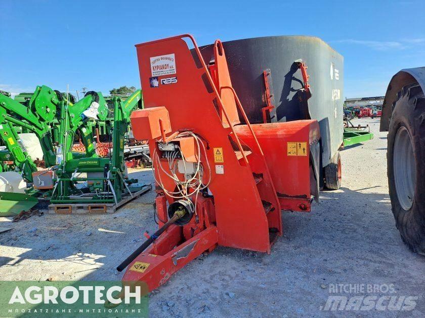 Ares 16 κυβικά Tratores Agrícolas usados