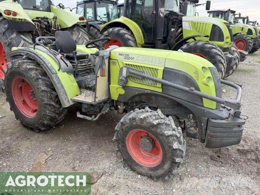 CLAAS Nectis 227F Tratores Agrícolas usados