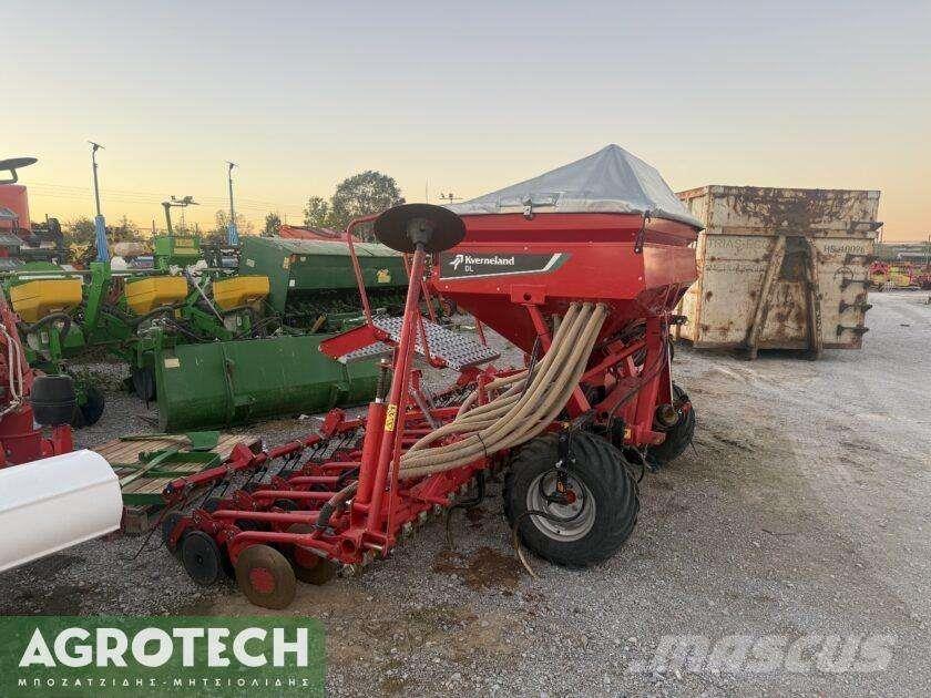 Kverneland DL 4.0m Tratores Agrícolas usados