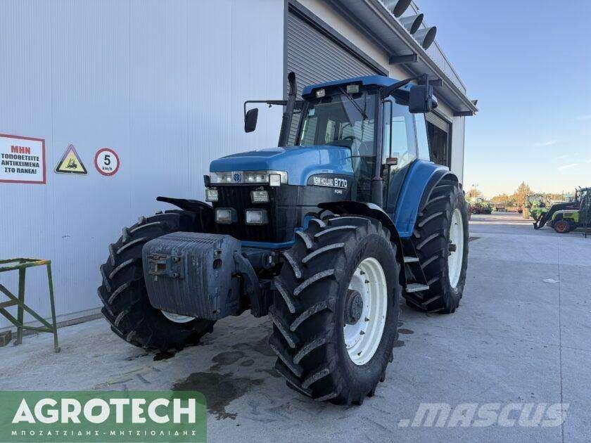 New Holland 8770 Tratores Agrícolas usados