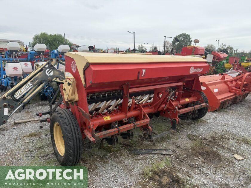  Sola 300/25 Tratores Agrícolas usados