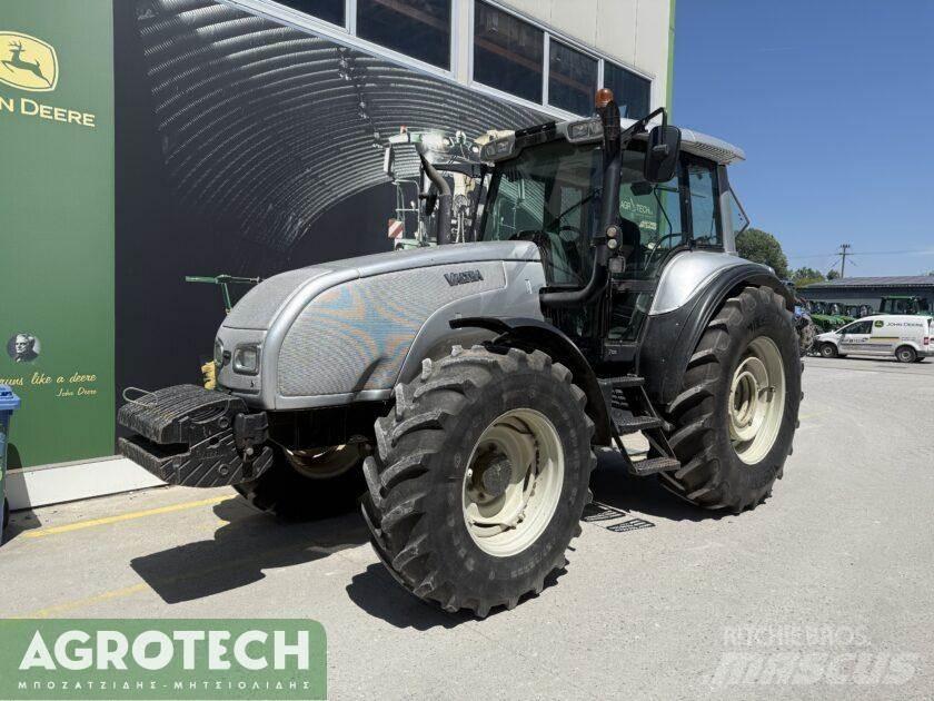 Valtra T120-4 Tratores Agrícolas usados
