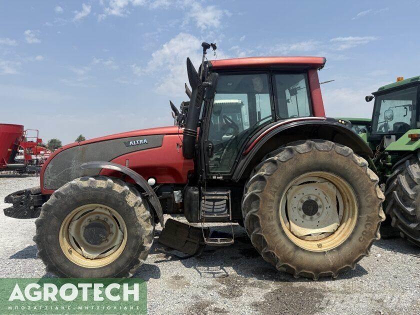 Valtra T151 Tratores Agrícolas usados