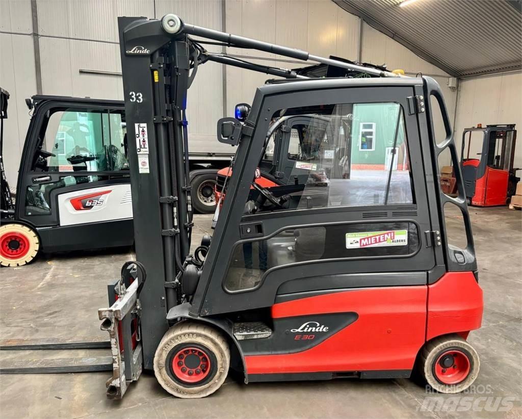 Linde E 30 - 01 Empilhadores eléctricos