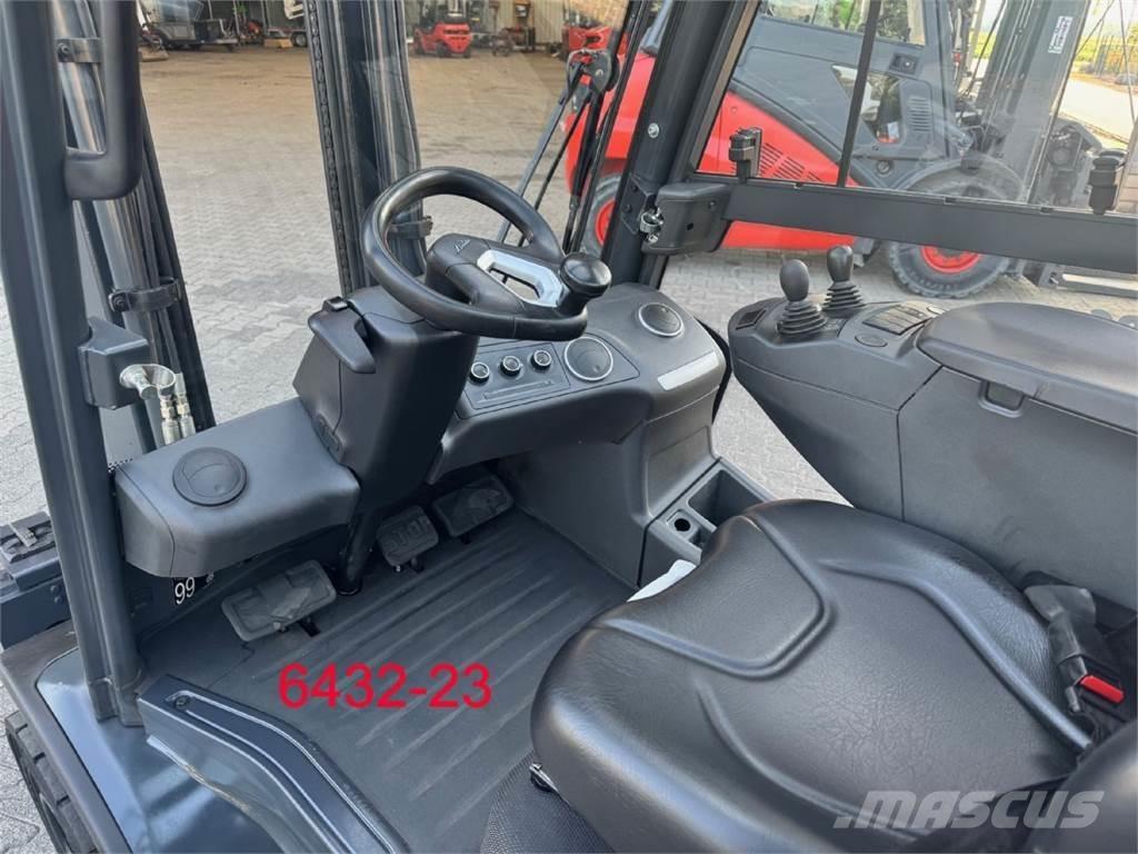 Linde H 30 T 01 Empilhadores a gás